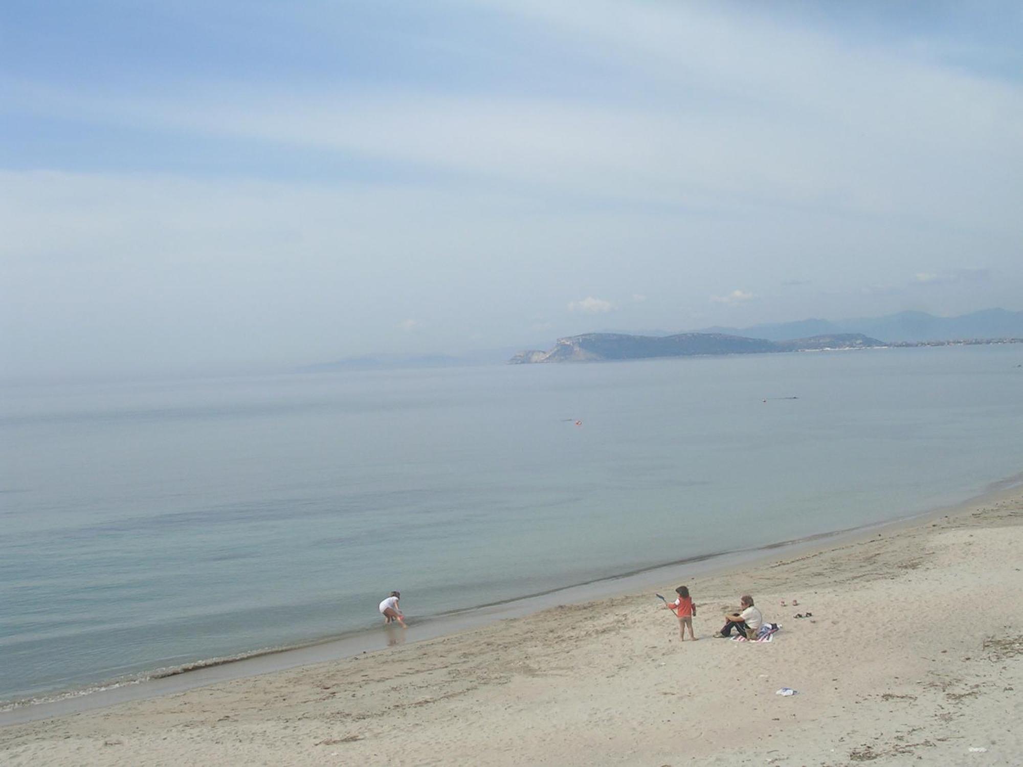 弗里米尼迪夸尔图La Lantana Nuova住宿加早餐旅馆 外观 照片